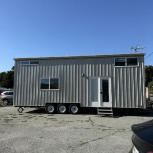 Pre-Owned 30×10ft Bay Cottage